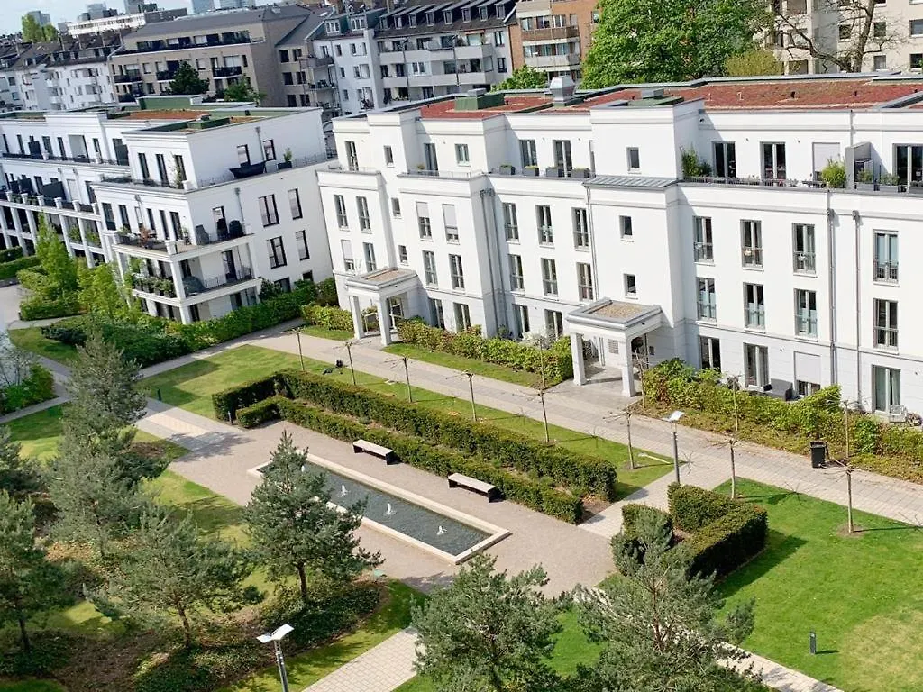 Luxurious Penthouse -Breathtaking Rooftop Terrace location